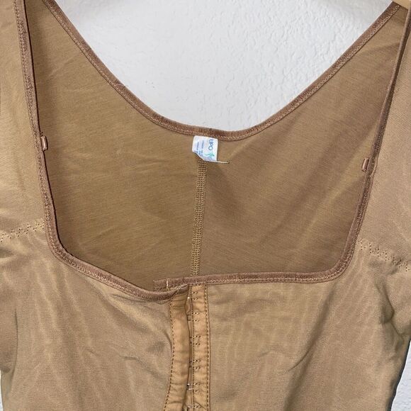 Lipo Express 1604 - Shaper Lipo Express Classic Half Leg Open Derriere 2XL - Picture 6 of 10